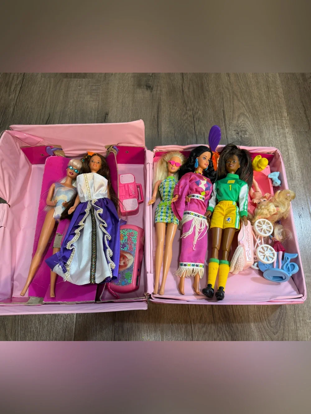 Barbie Pink Play Case with Multicolor Graphic